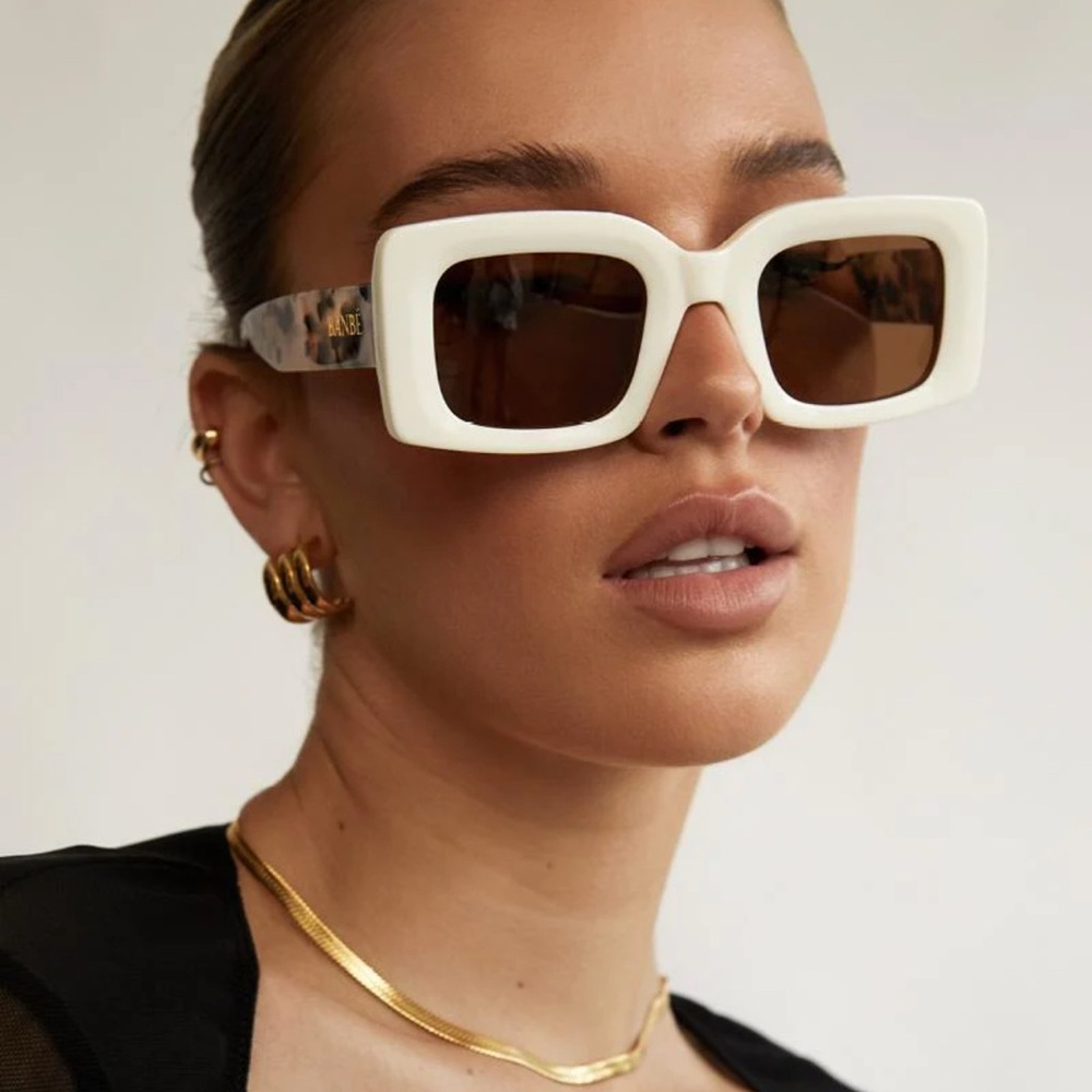 Elegant White and Brown Women's Sunglasses